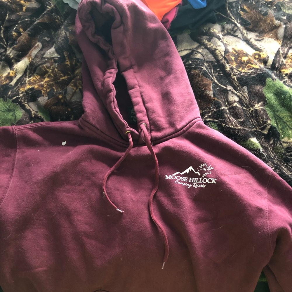 maroon sweatshirt